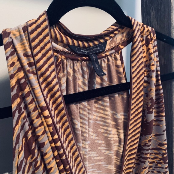 BCBG MaxAzria | Deep Plunge Cocktail Dress - Picture 5 of 8